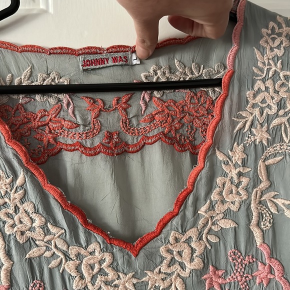 Johnny Was long-sleeved embroidered blouse - Picture 7 of 7
